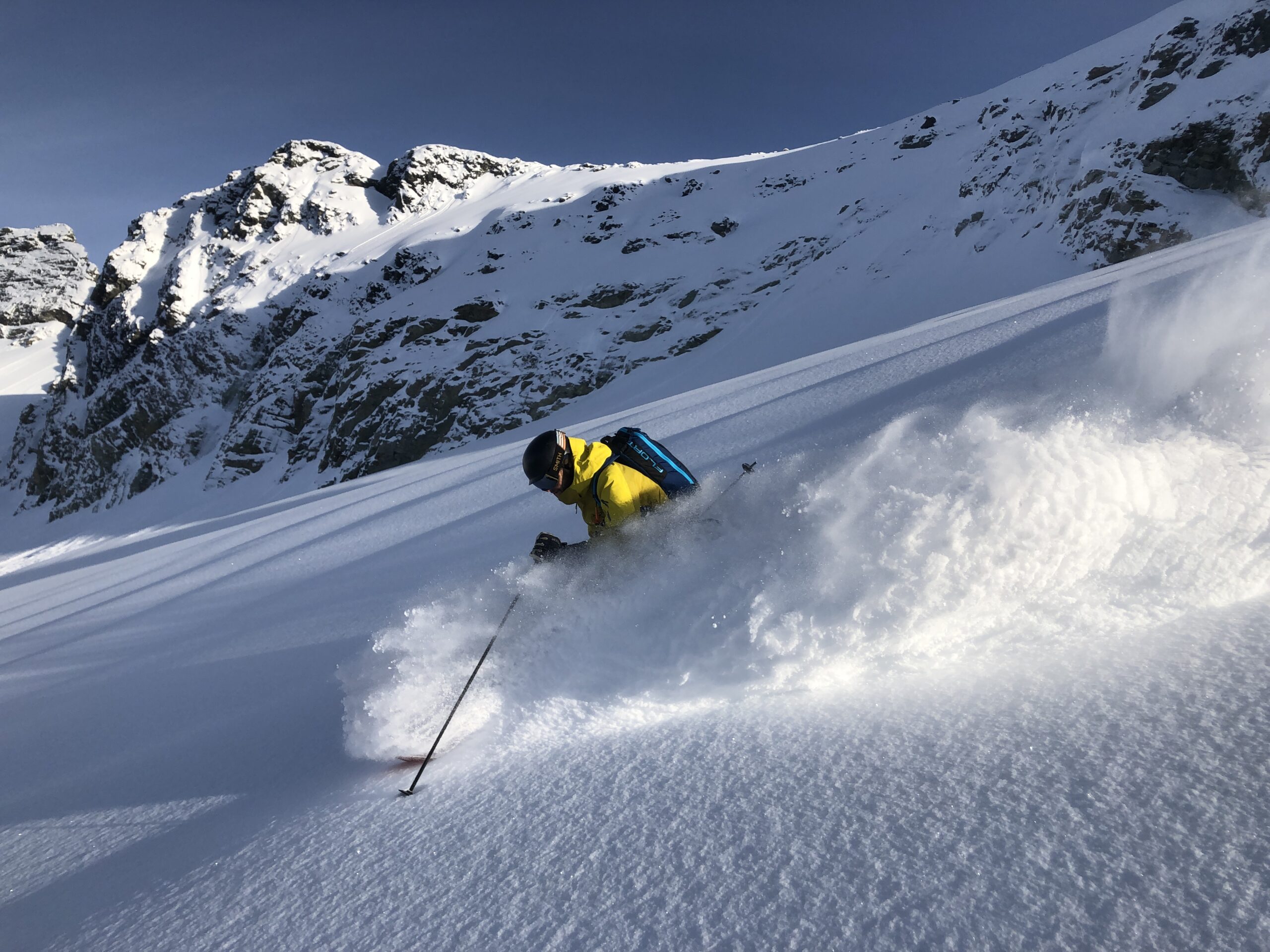 Powder skiing, Advanced Backcountry Skiing Course